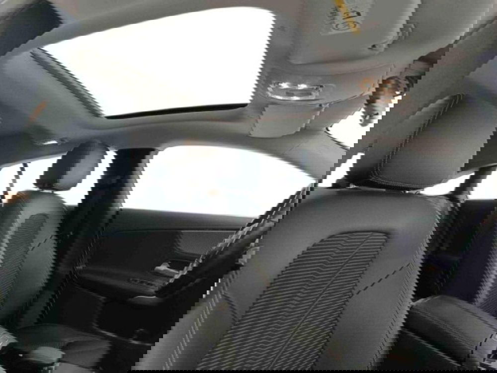 Mercedes-Benz CLA Shooting Brake usata a Catania (10)