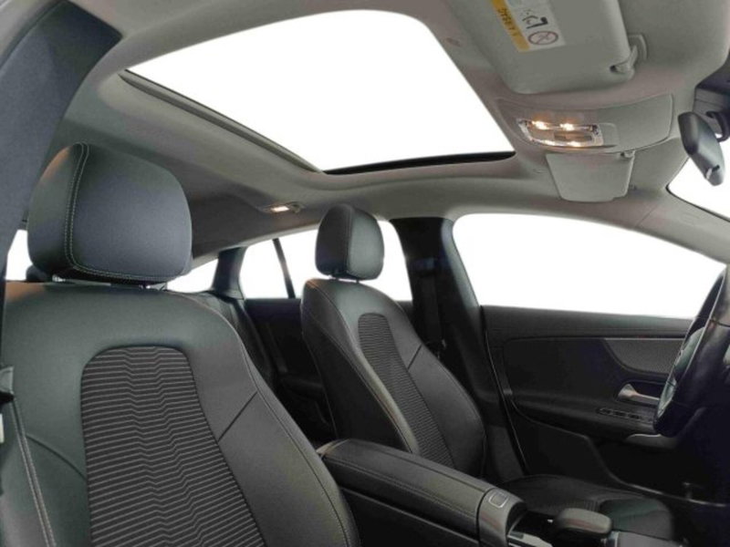 Mercedes-Benz CLA Shooting Brake usata a Catania (10)