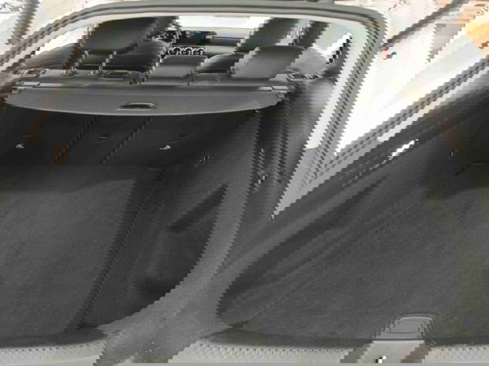 Mercedes-Benz CLA Shooting Brake usata a Catania (12)