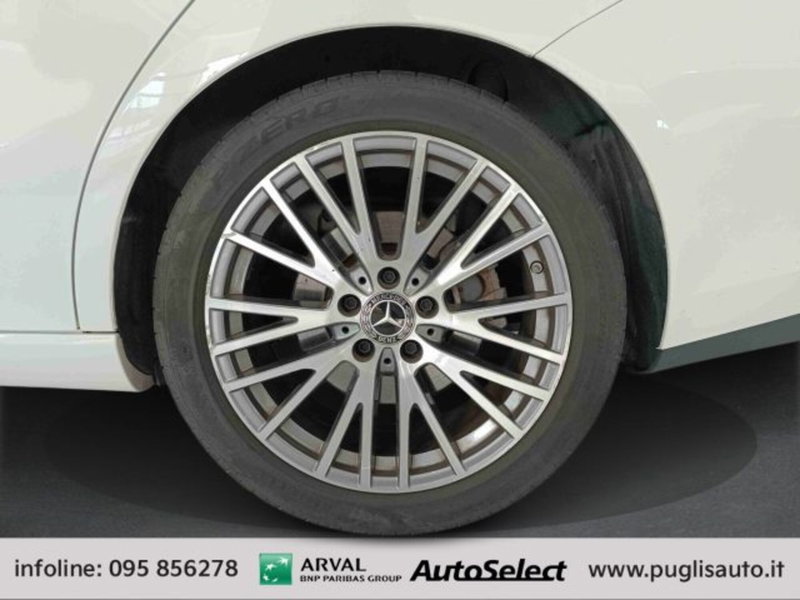 Mercedes-Benz CLA Shooting Brake usata a Catania (14)