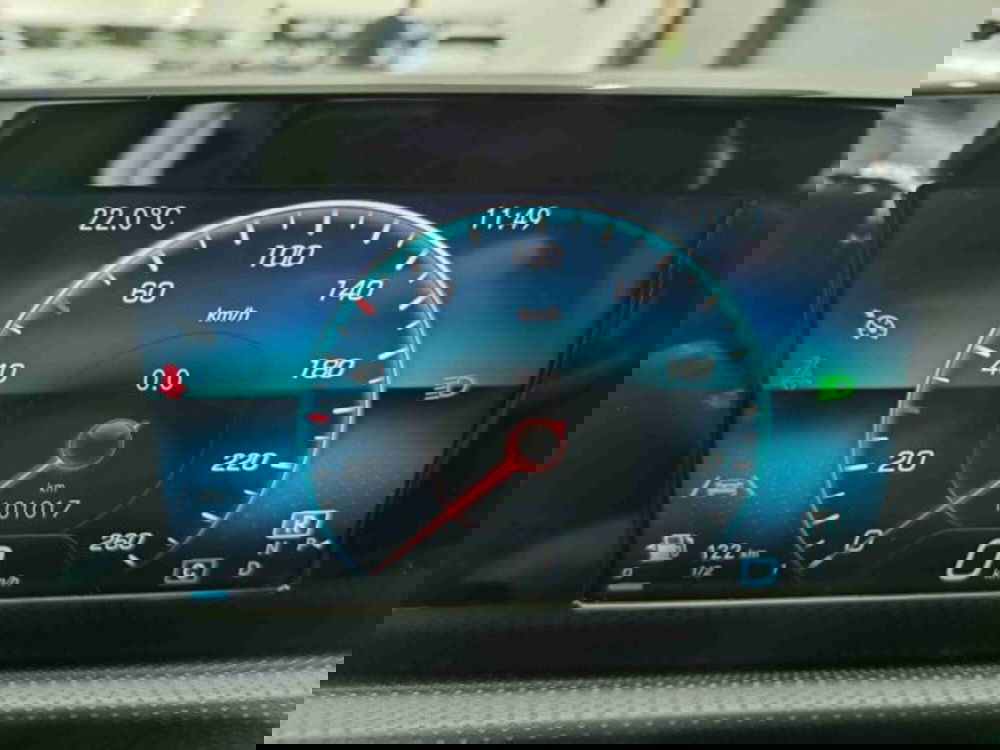 Mercedes-Benz CLA Shooting Brake usata a Catania (15)