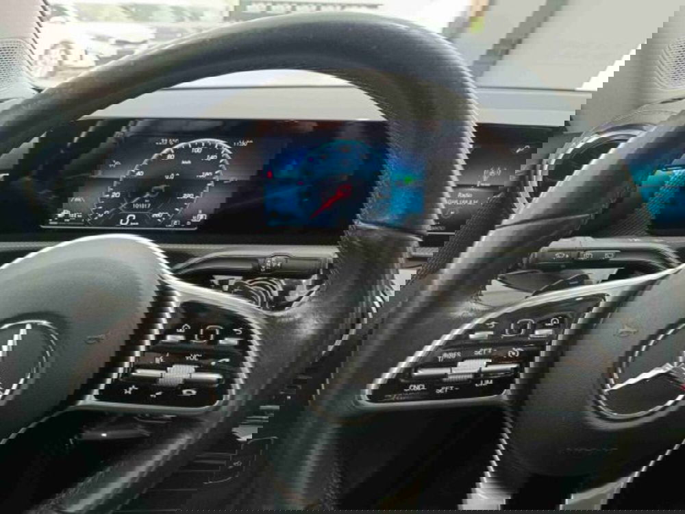 Mercedes-Benz CLA Shooting Brake usata a Catania (17)