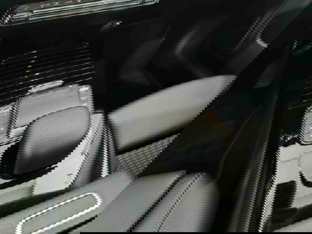 Mercedes-Benz CLA Shooting Brake usata a Catania (8)