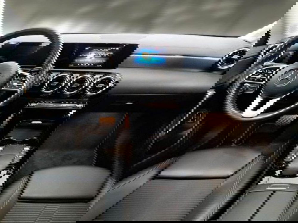 Mercedes-Benz CLA Shooting Brake usata a Catania (5)