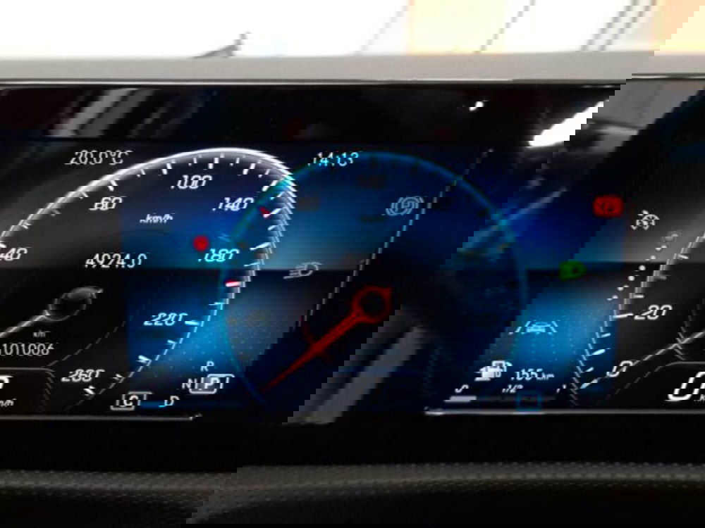 Mercedes-Benz CLA Shooting Brake usata a Catania (6)