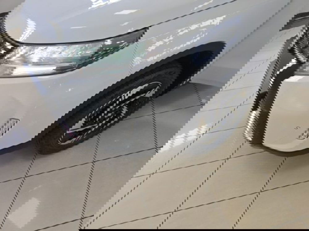 Suzuki Vitara nuova a Reggio Emilia (16)