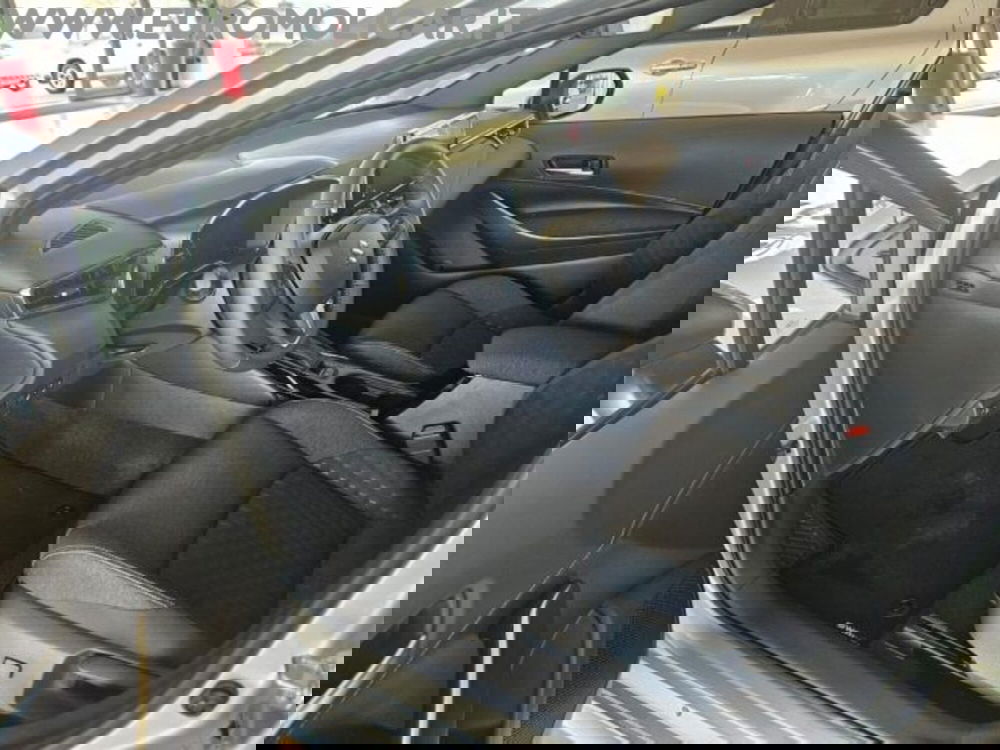 Suzuki Swace nuova a Campobasso (7)