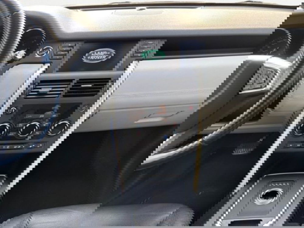 Land Rover Discovery Sport usata a Treviso (11)