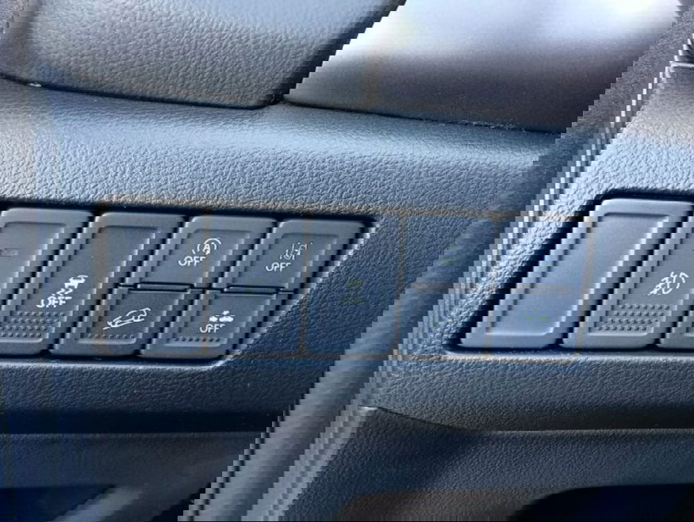 Suzuki Vitara nuova a Brescia (14)