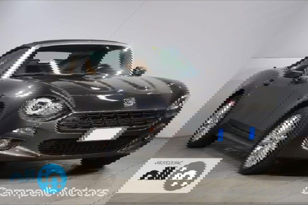 Fiat 124 spider usata a Venezia