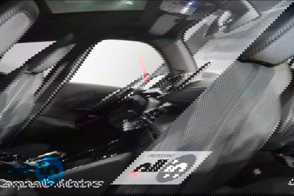 Peugeot 2008 usata a Venezia (15)