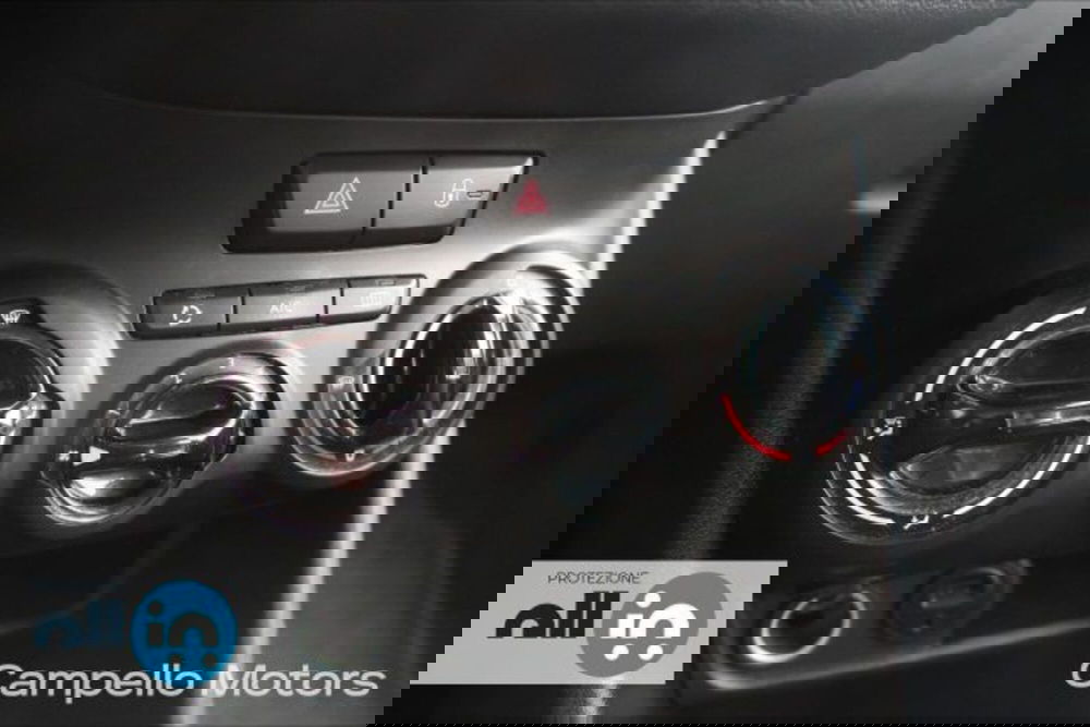 Peugeot 208 usata a Venezia (11)