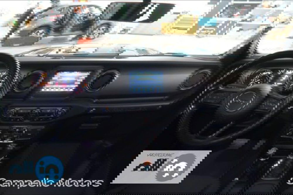 Jeep Wrangler Unlimited usata a Venezia (6)