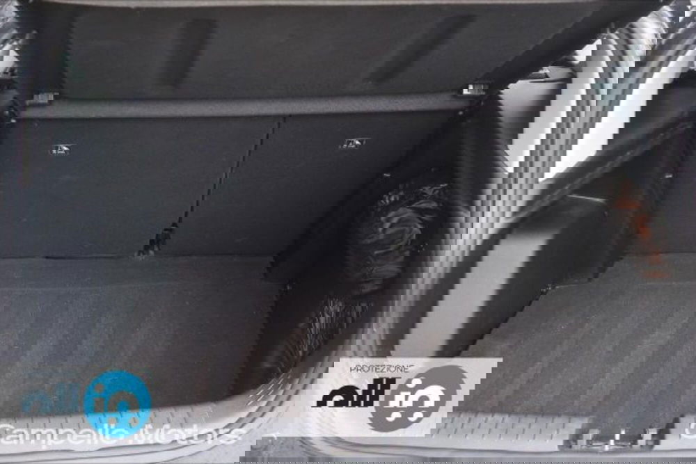 Hyundai Bayon usata a Venezia (18)