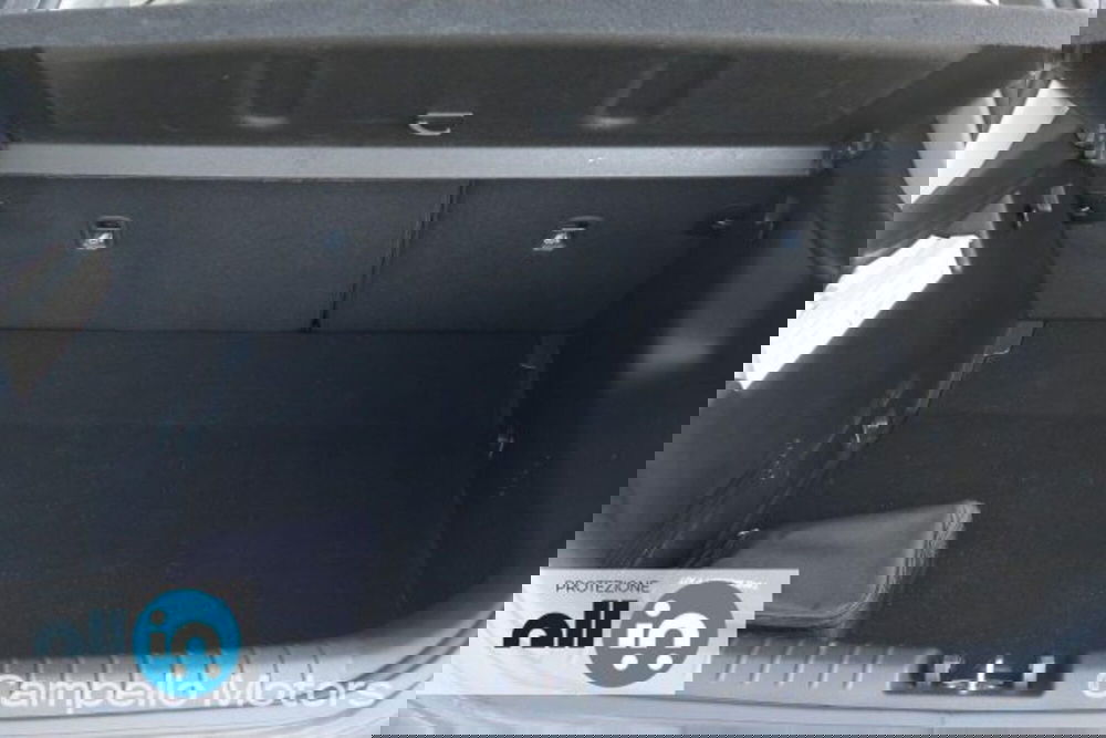 Kia Stonic usata a Venezia (18)
