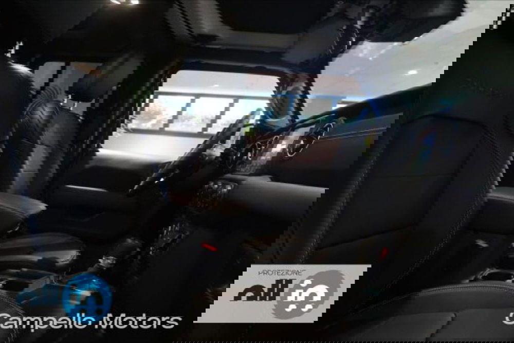 Jeep Wrangler Unlimited nuova a Venezia (15)