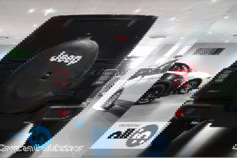 Jeep Wrangler Unlimited nuova a Venezia (4)