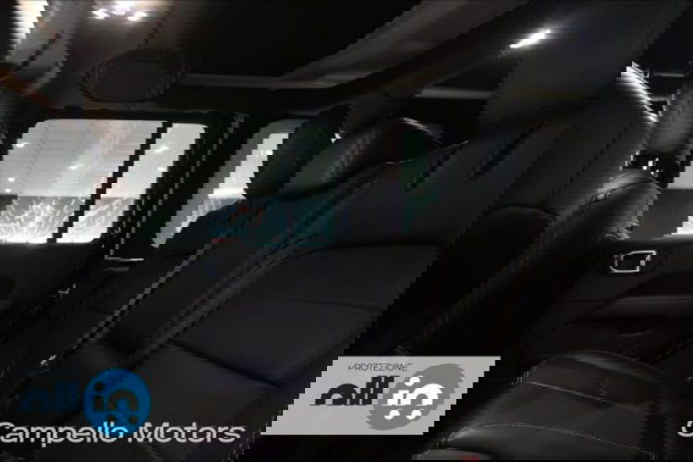 Jeep Wrangler Unlimited nuova a Venezia (6)