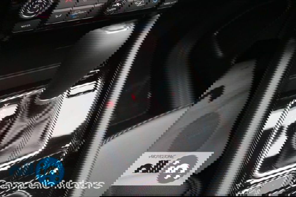 Jeep Compass nuova a Venezia (12)