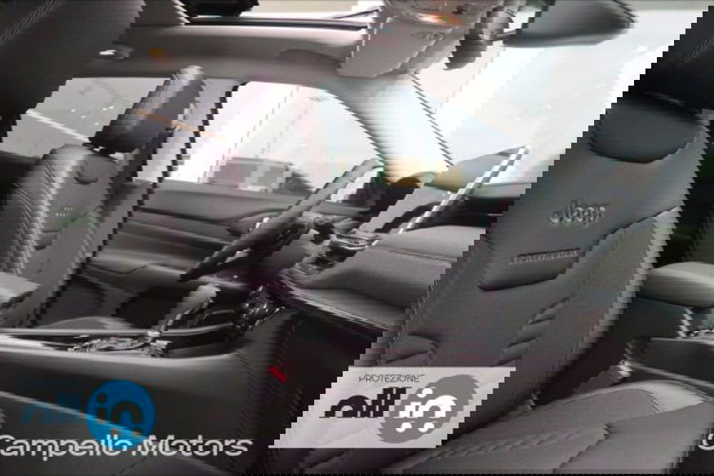 Jeep Compass nuova a Venezia (15)