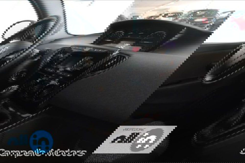 Lancia Ypsilon usata a Venezia (13)