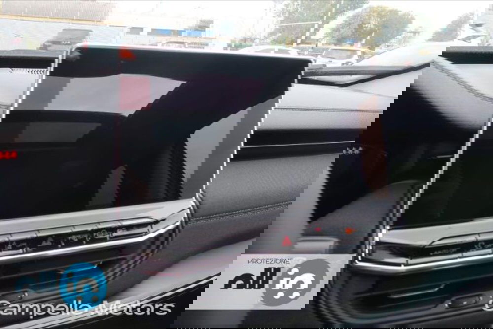 Jeep Compass nuova a Venezia (10)