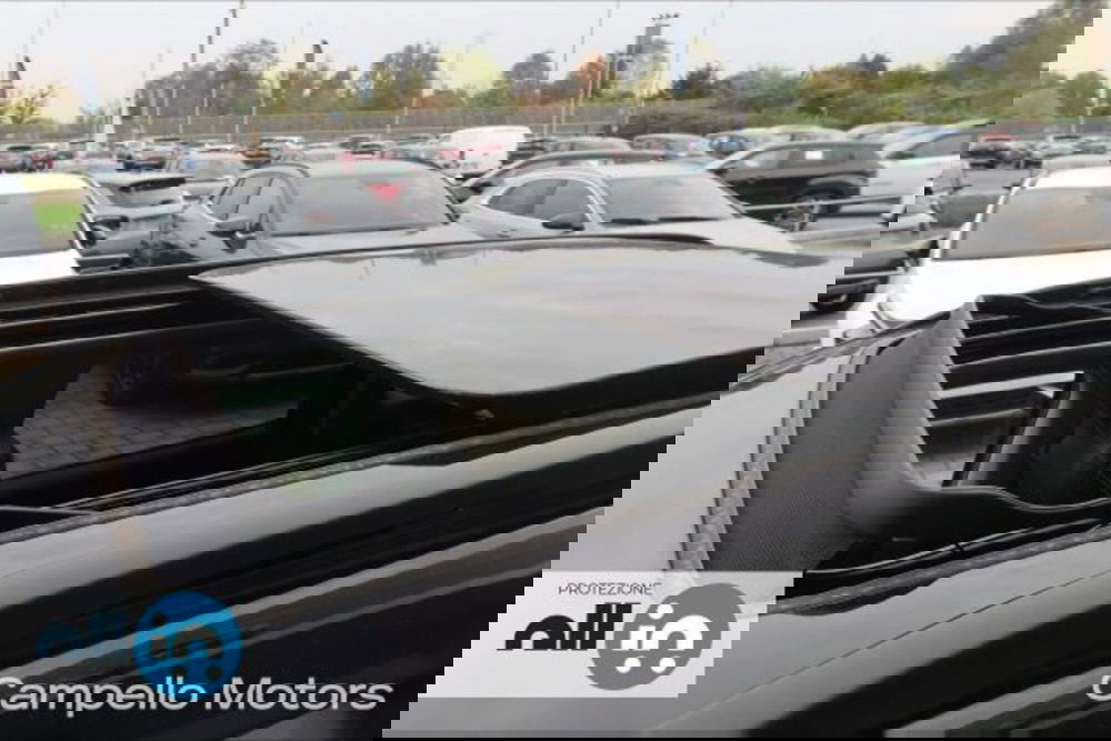 Jeep Compass nuova a Venezia (15)