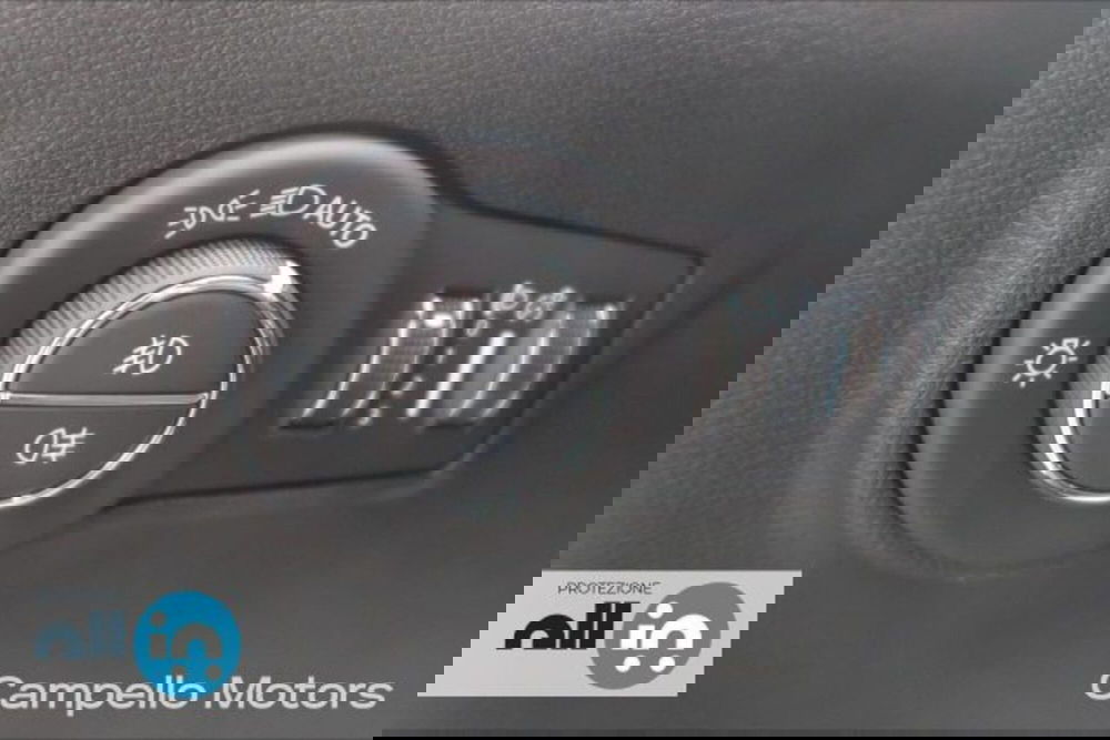 Jeep Compass nuova a Venezia (19)
