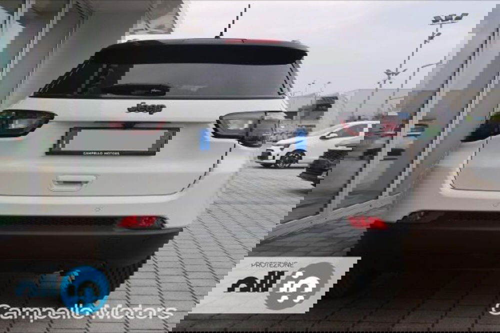 Jeep Compass nuova a Venezia (4)