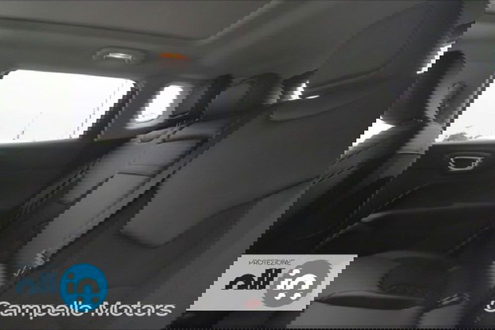 Jeep Compass nuova a Venezia (6)