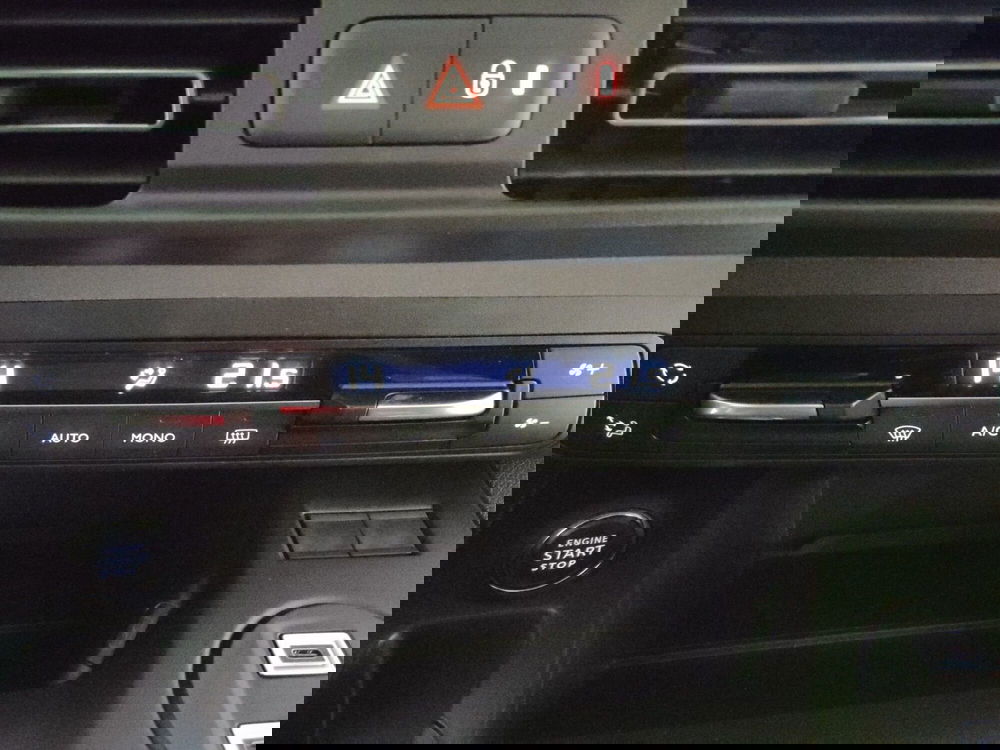 Peugeot Rifter nuova a L'Aquila (20)