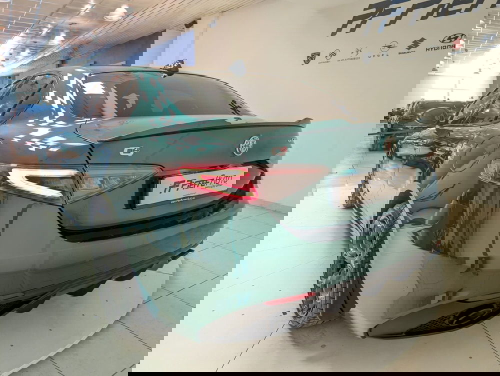 Alfa Romeo Giulia usata a Teramo (9)