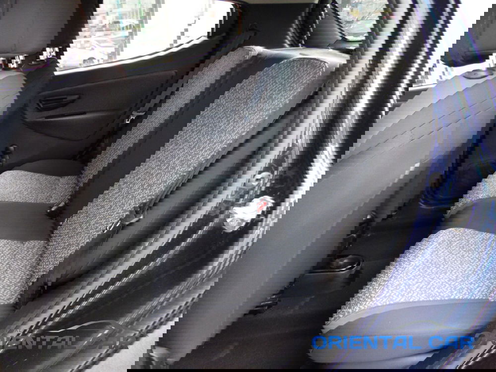 Lancia Ypsilon usata a La Spezia (11)