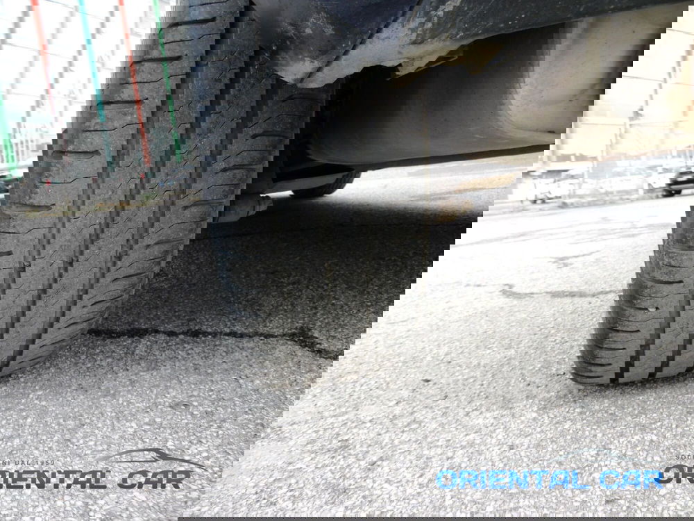 Lancia Ypsilon usata a La Spezia (13)