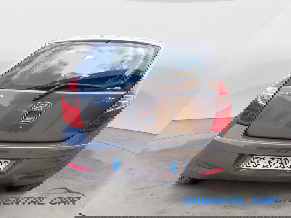 Hyundai i10 usata a La Spezia (6)