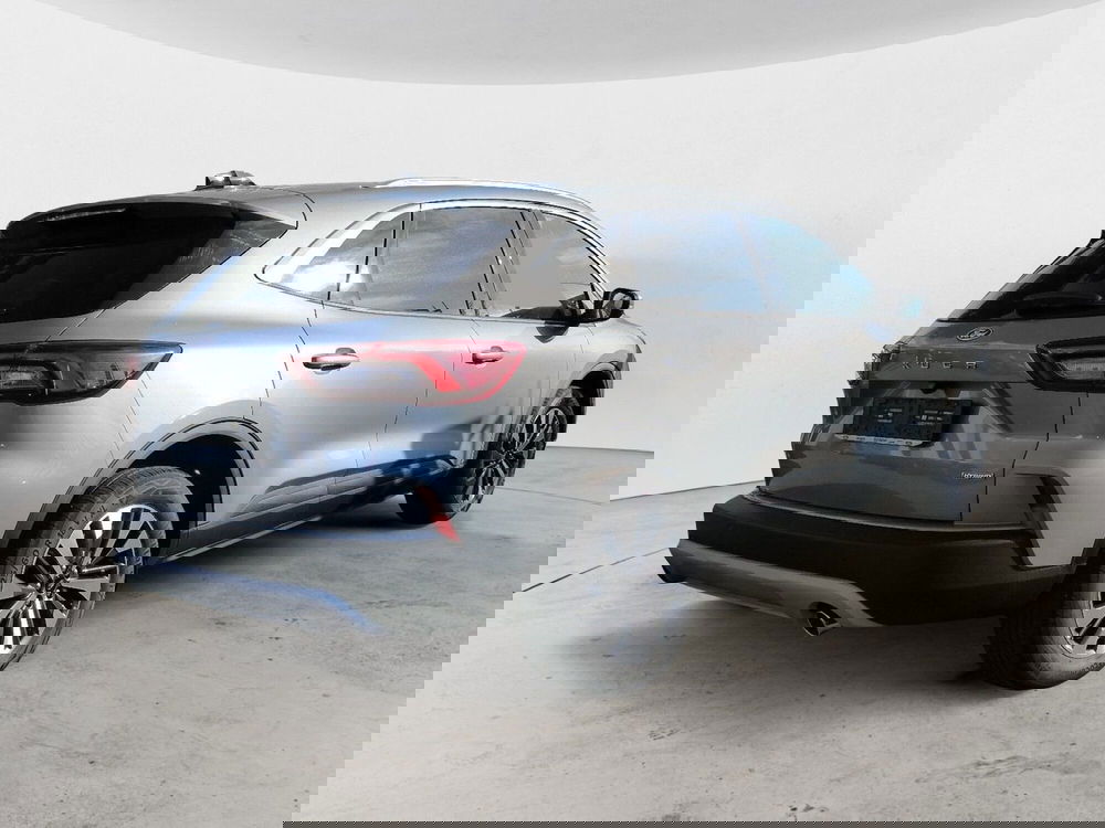 Ford Kuga nuova a Roma (2)