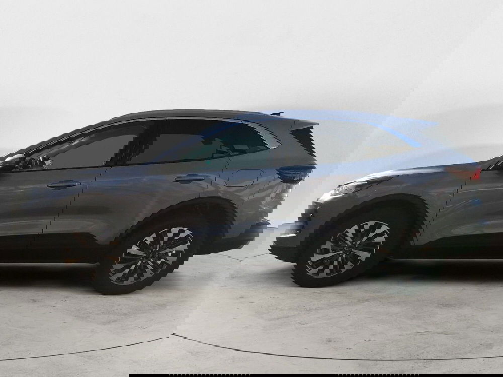 Ford Kuga nuova a Roma (3)