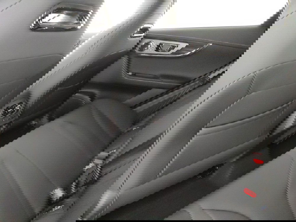 Omoda Omoda 5 SHS-H nuova a Caserta (16)