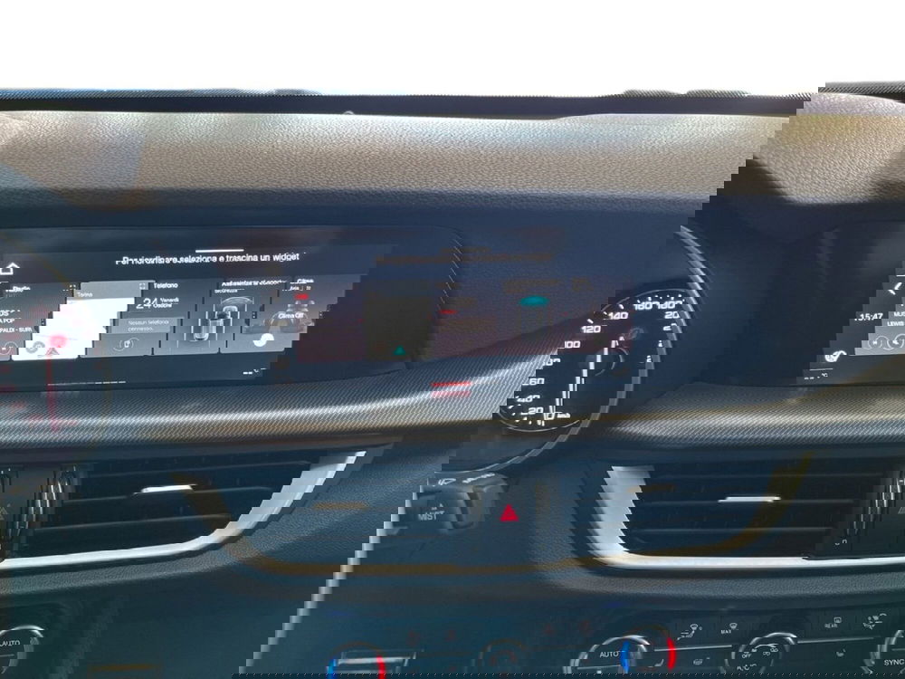 Alfa Romeo Stelvio usata a Torino (13)