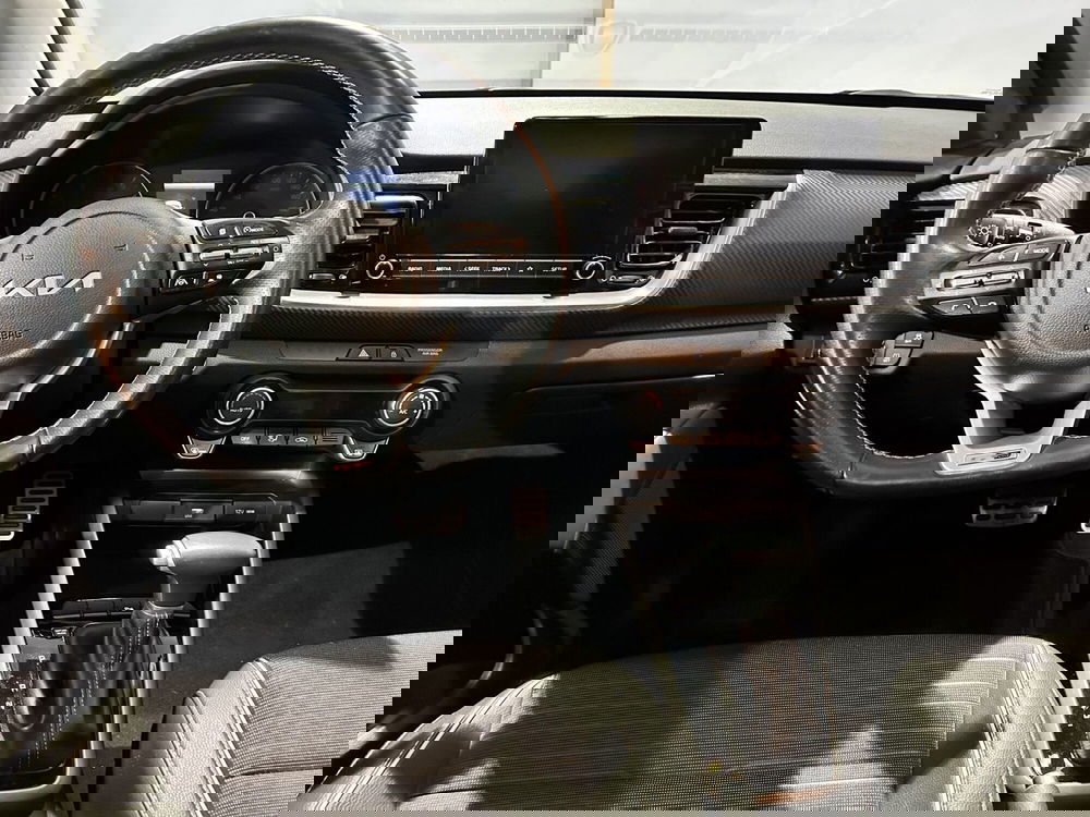 Kia Stonic usata a Milano (9)