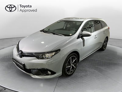 Toyota Auris Station Wagon 1.8 Hybrid Style del 2018 usata a Milano