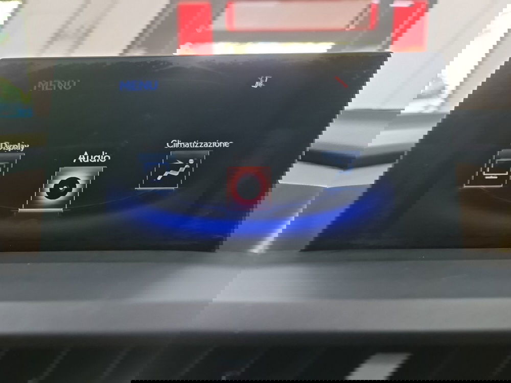 Lexus NX usata a Modena (15)