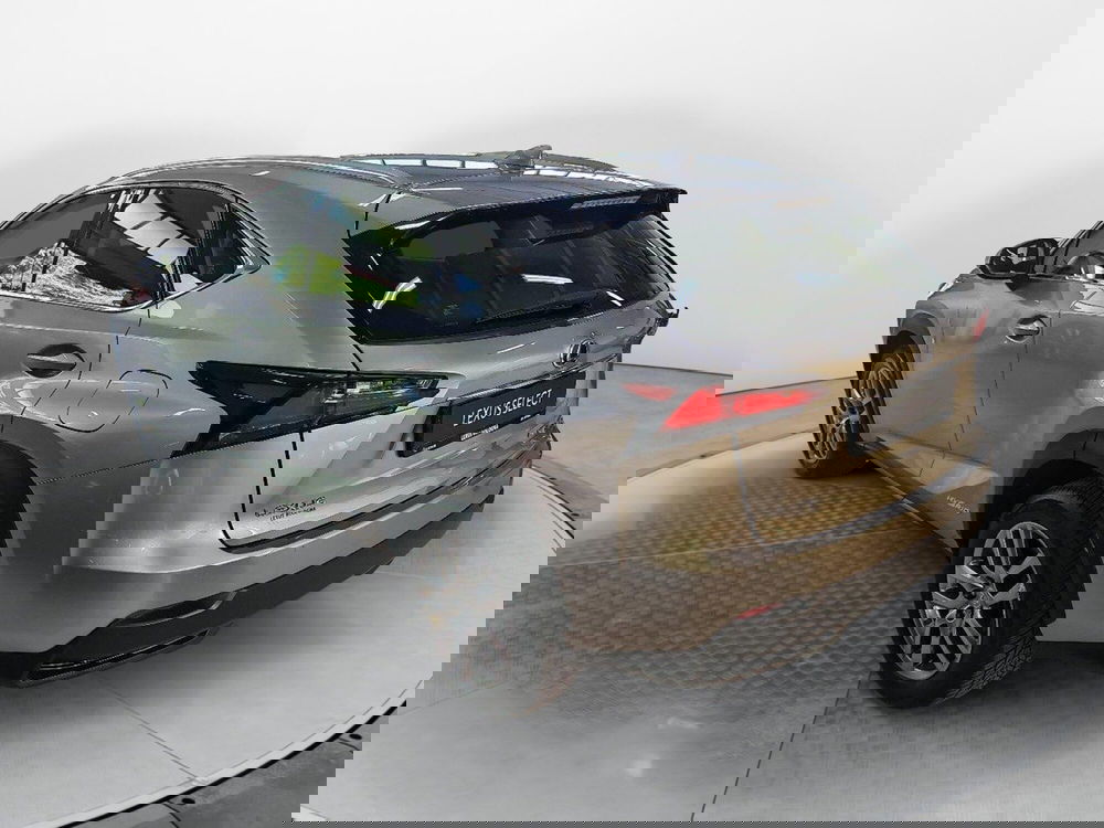 Lexus NX usata a Modena (4)