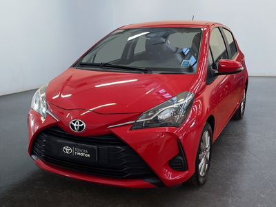 Toyota Yaris 1.0 5 porte Cool del 2017 usata a San Lazzaro di Savena