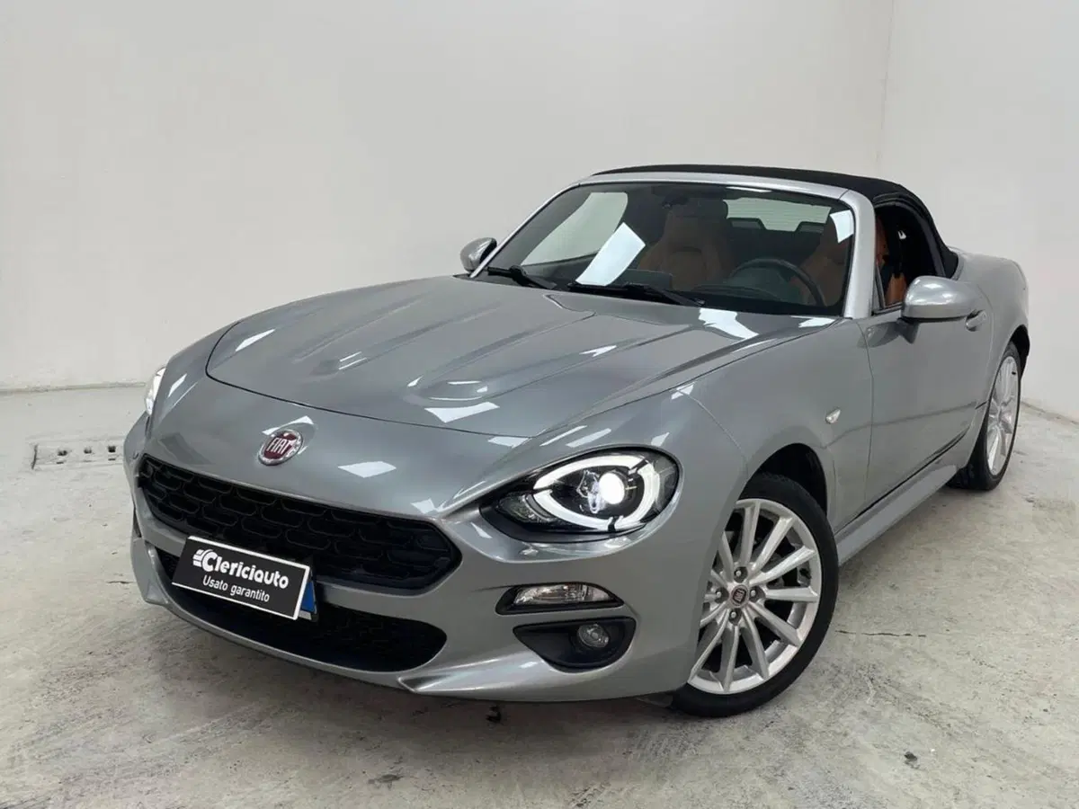 Fiat 124 spider usata a Como