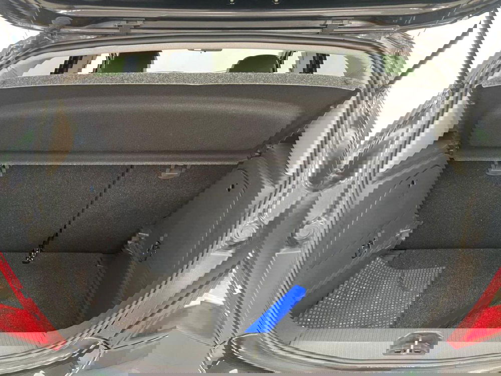 Opel Corsa usata a Como (15)