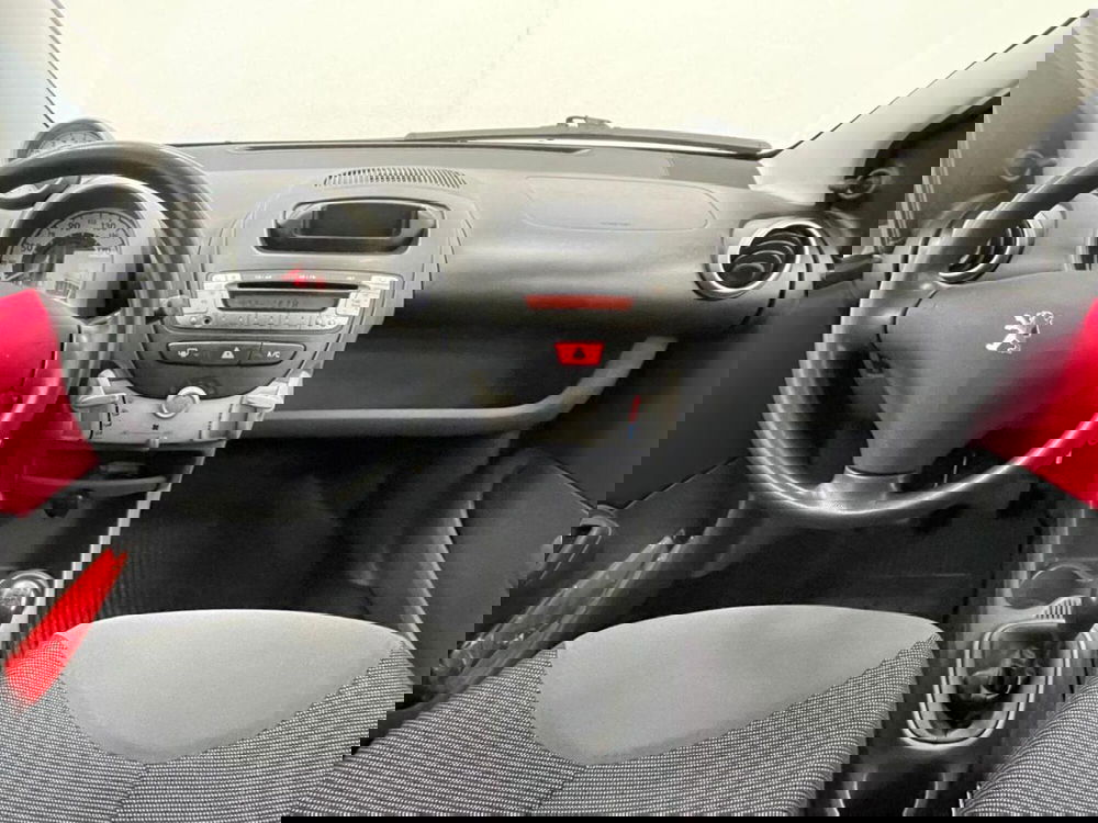 Peugeot 107 usata a Como (4)