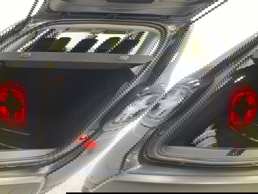 Dacia Duster usata a Como (17)