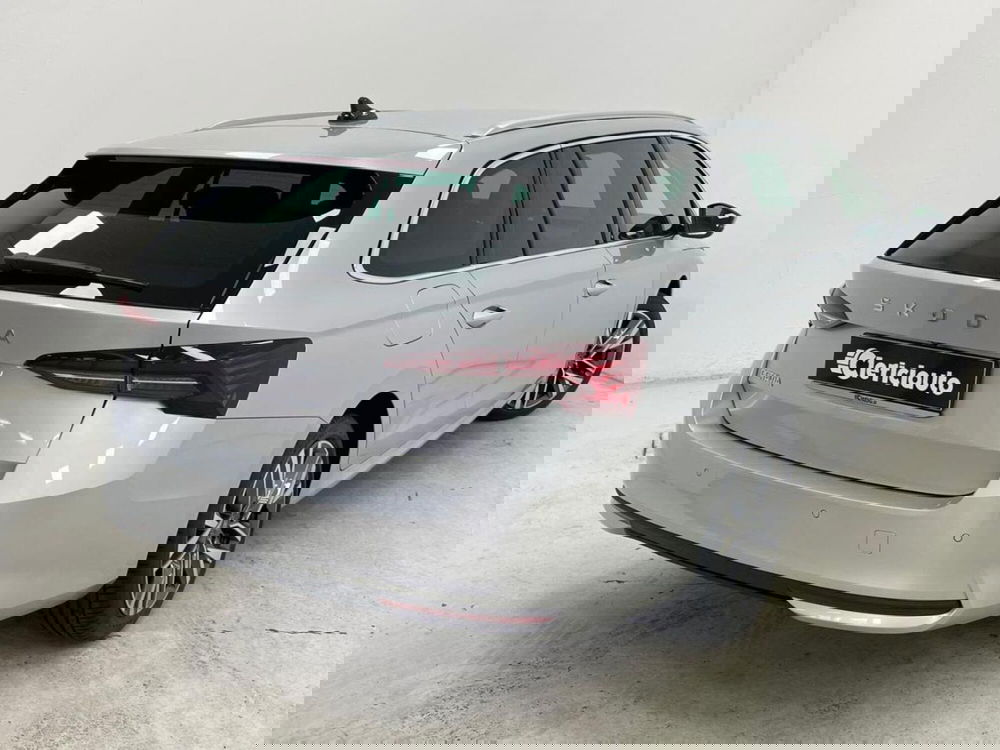 Skoda Octavia Station Wagon nuova a Como (2)