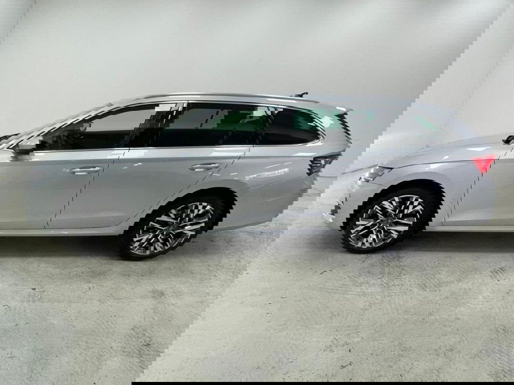 Skoda Octavia Station Wagon nuova a Como (8)